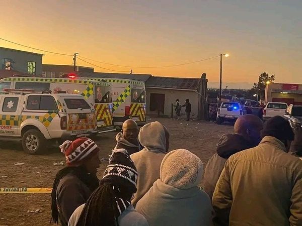 南非21少年集体暴毙酒馆！警曝「离奇死因」却藏匿报告　家属气炸