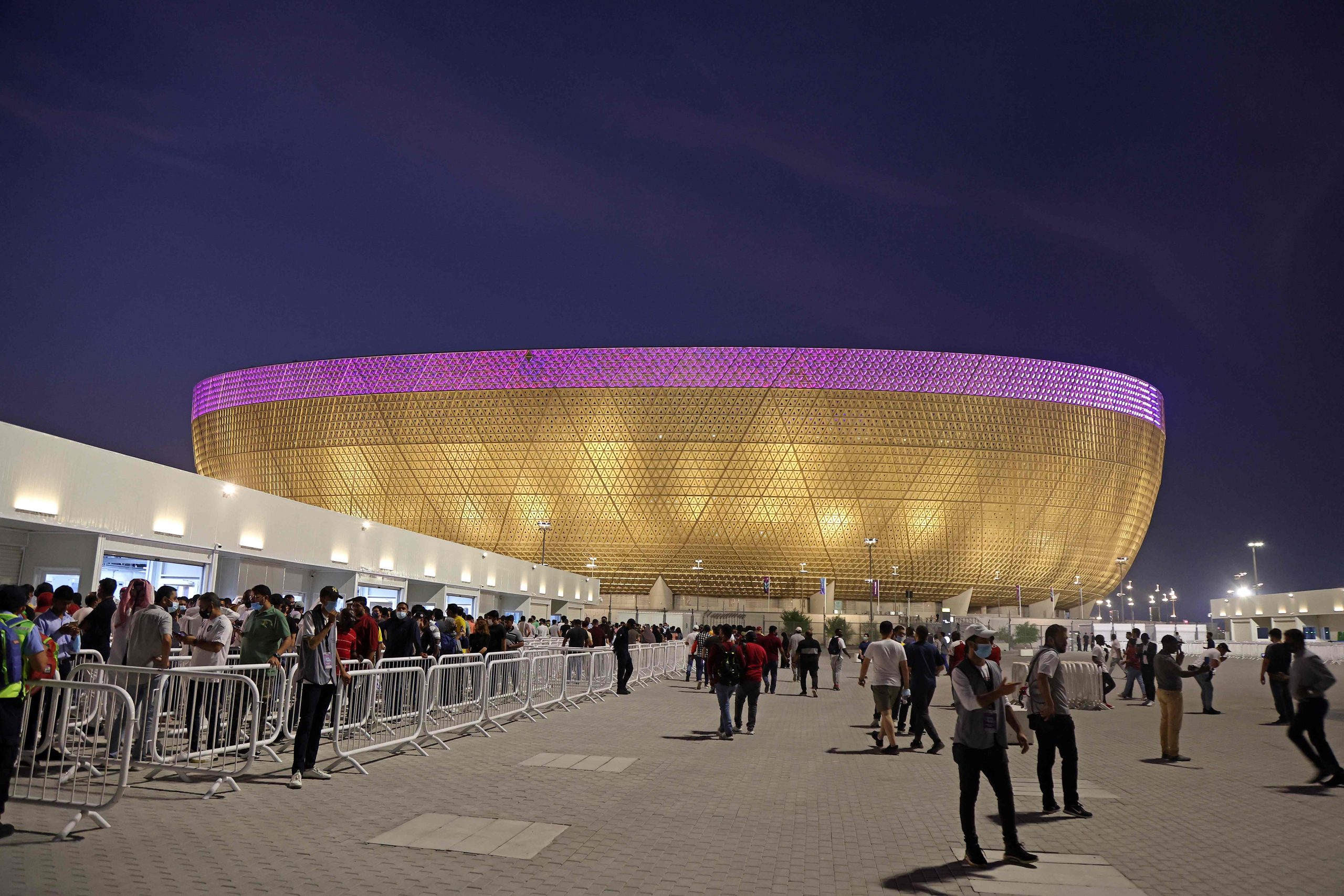 卡塔尔世界杯宣布新规  球迷比赛中禁买啤酒