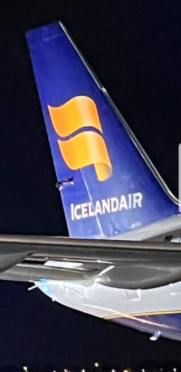 大韩航空与冰岛航空客机　希思路机场跑道碰撞