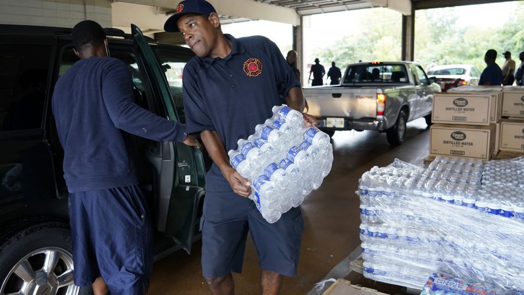 州长：缺水危机看不到尽头  密西西比州晋紧急状态