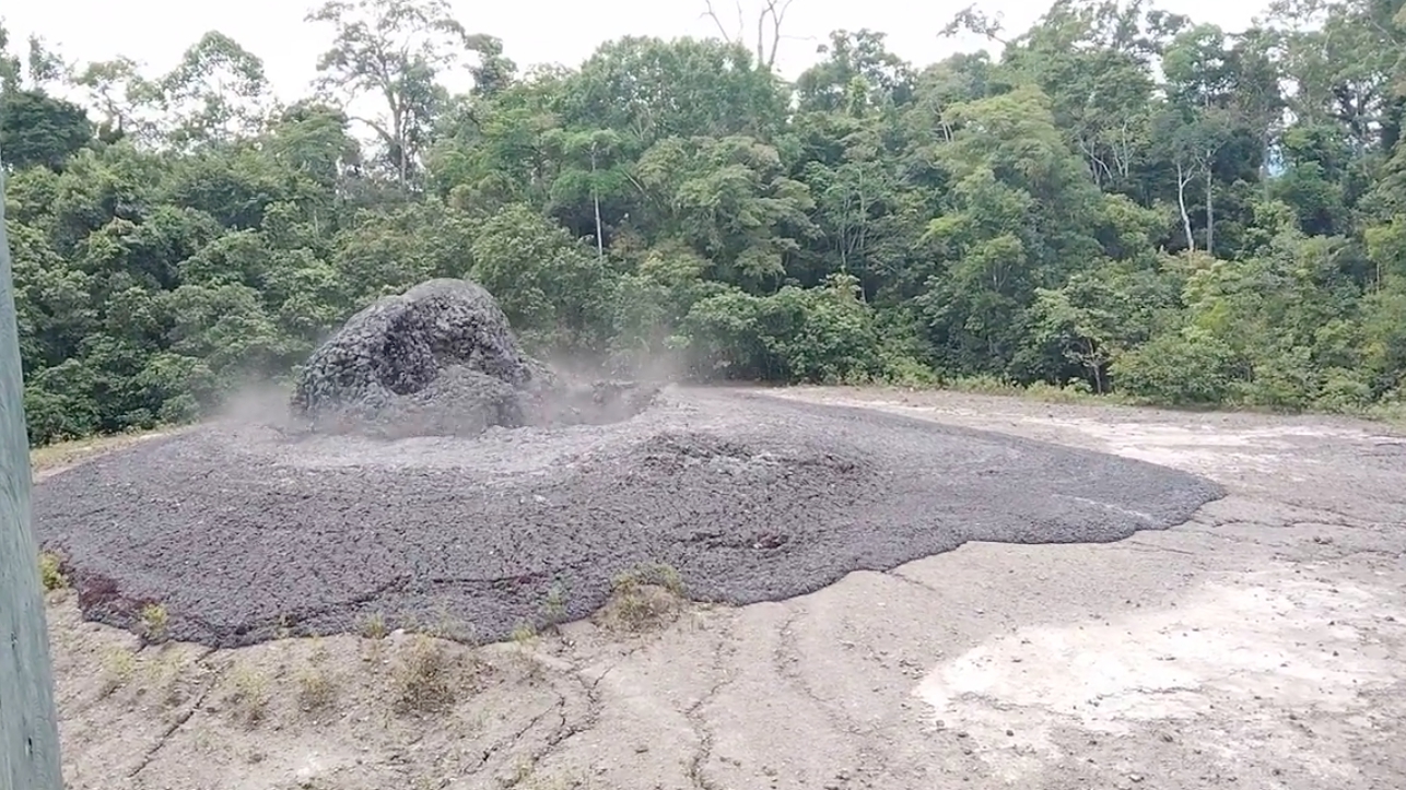 拿笃踏缤火山泥喷发 沙地质专家：正常情景