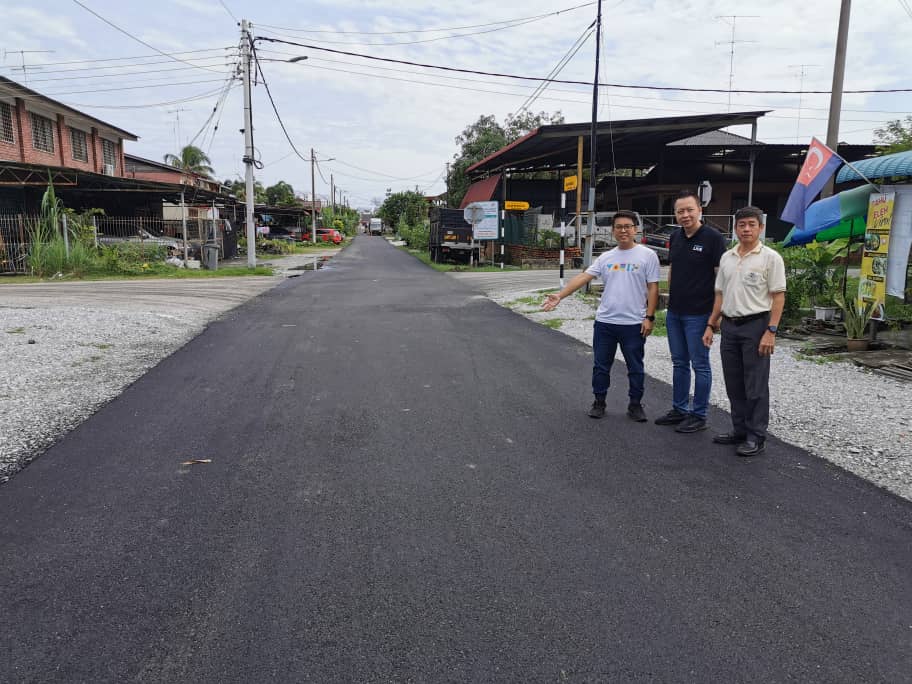 麻坡巴口新村西路，道路提升3个月已完工