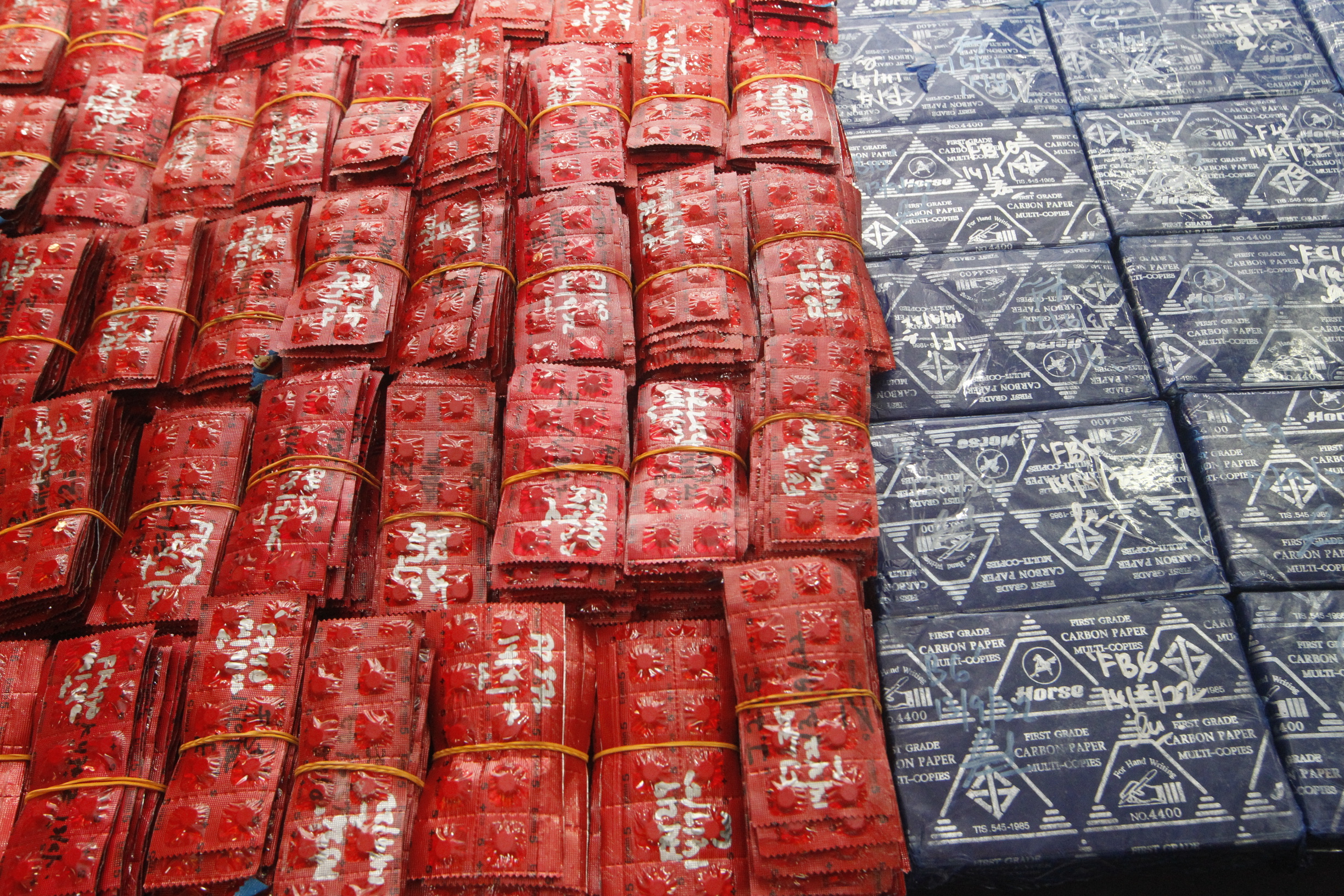 武吉阿曼 三州警方跨州破2贩毒集团·起2056万令吉毒品