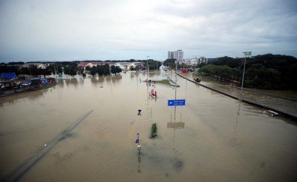 气象局：11月至明年初  逾千万人或受水灾之苦