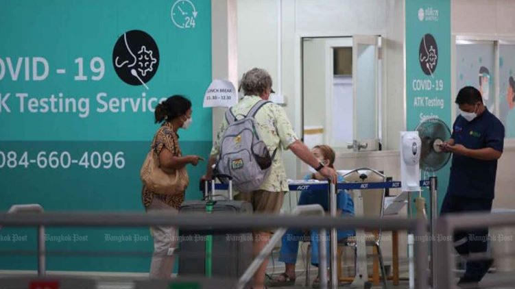 泰国解除冠病紧急状态 游客10月起无需疫苗证明