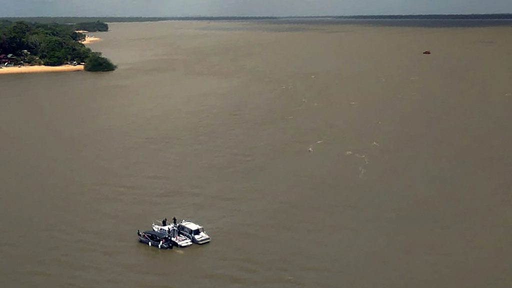 巴西北部发生沉船意外 至少14死