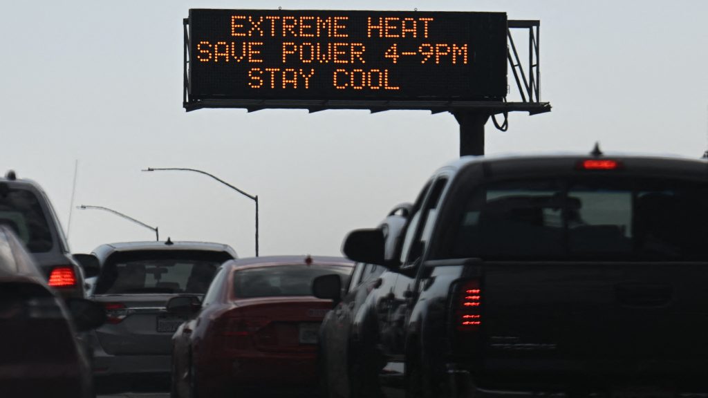 热浪长周末加州破摄氏37度 当局再促省电以防停电