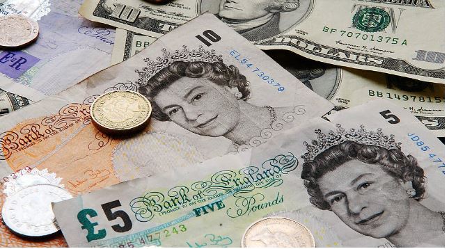 英央行:印有女王肖像的英镑钞票仍是合法货币