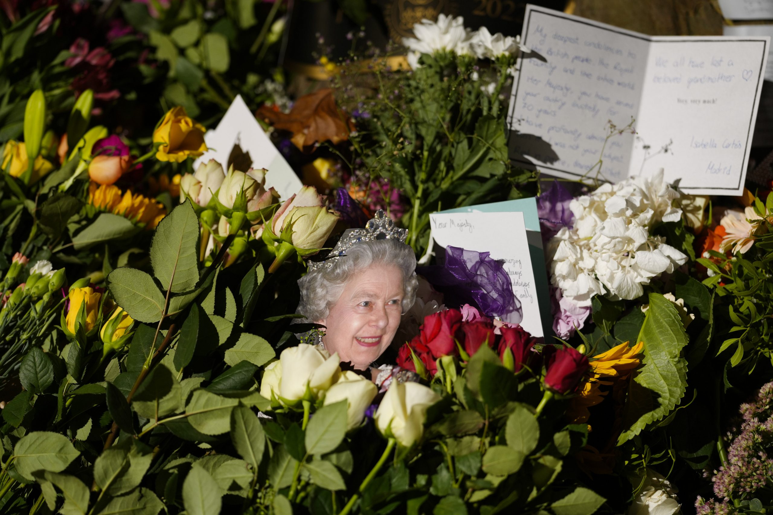 英女王国葬19日在西敏寺举行　前4天开放民众瞻仰遗容 
