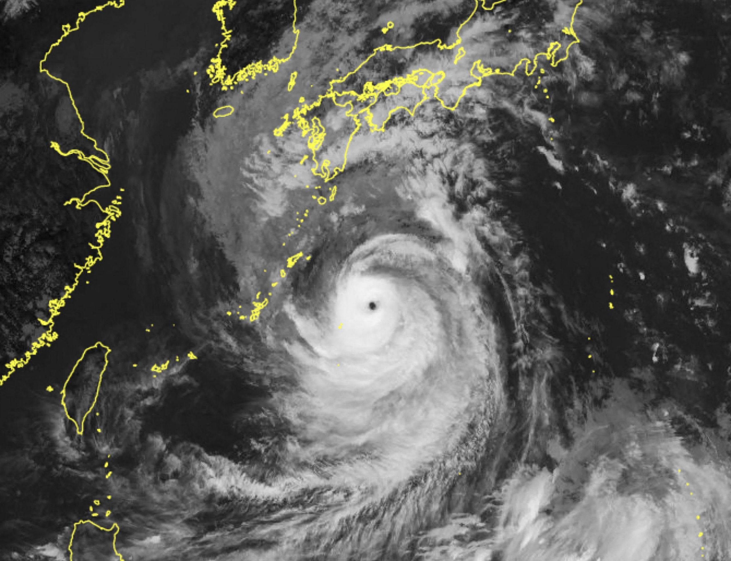 超强台风或将登陆日本？气象厅呼吁最高级别警戒