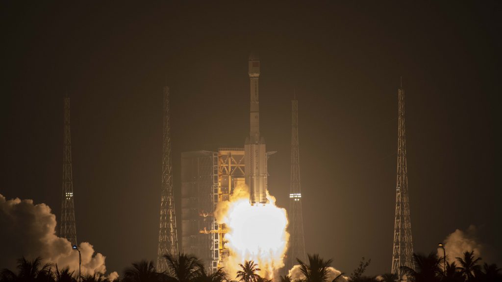 长征家族最高火箭  中国成功发射“中星1E”卫星