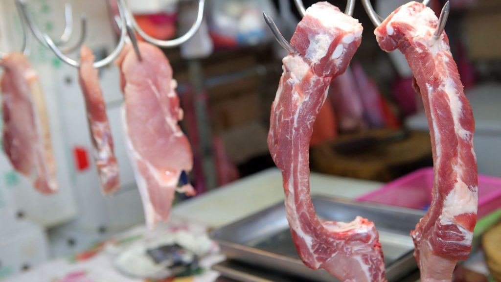 猪肉价年内9连涨   小贩叫苦 吁补贴猪农