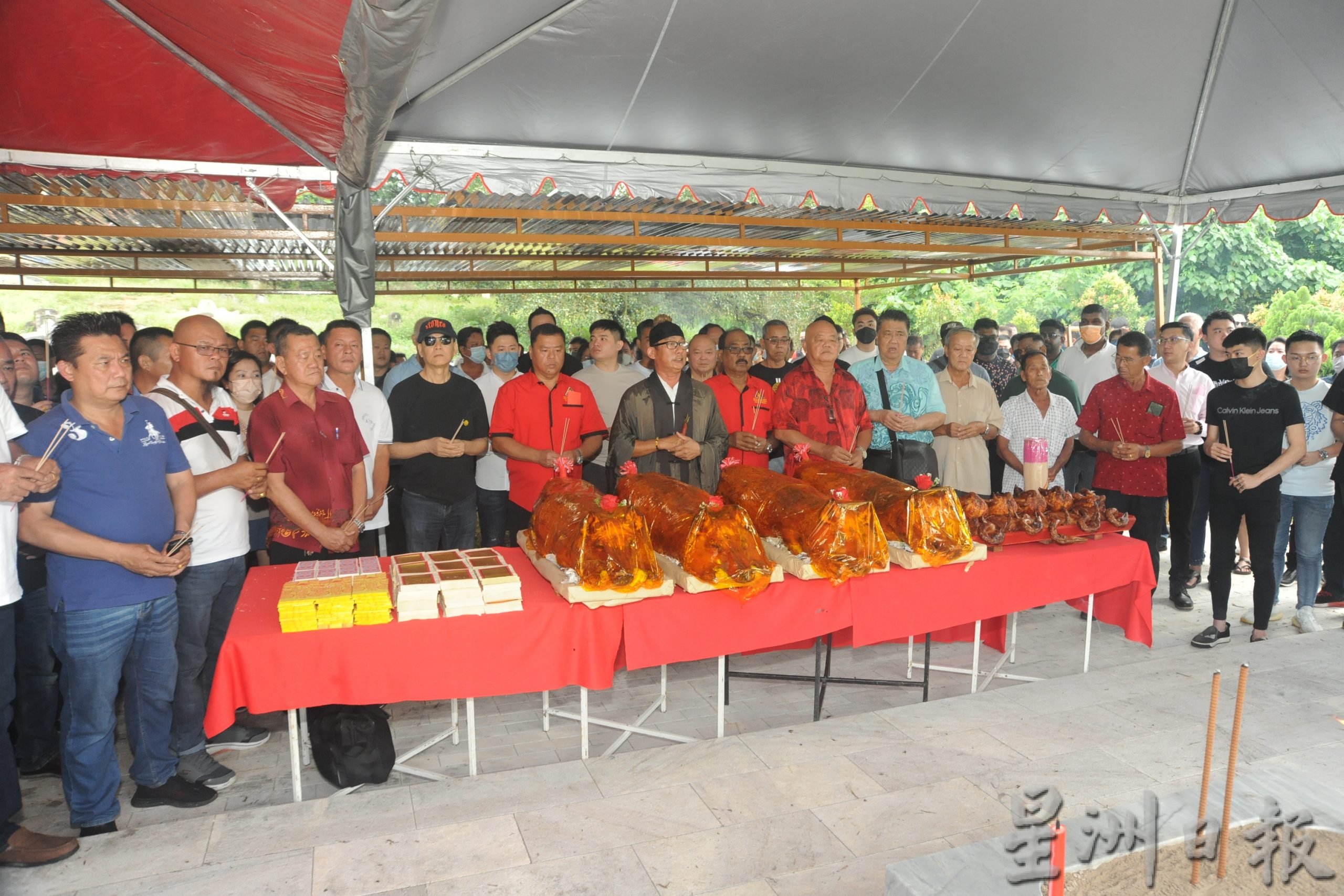 马来西亚义益福利总会总坟今日举行庄严的开幕仪式
