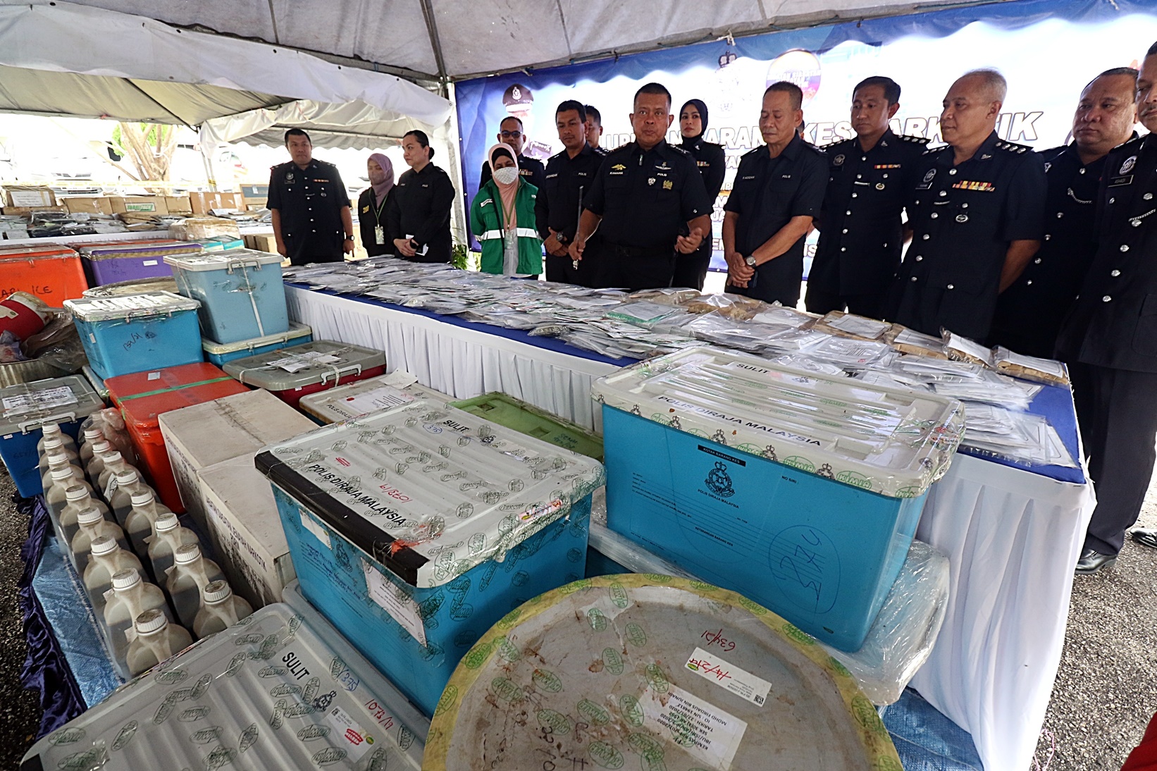 柔州警方2年毒品案所获，销毁逾611万令吉毒品