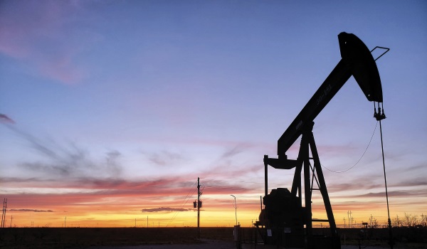油盟示警: 油价与基本面脱节