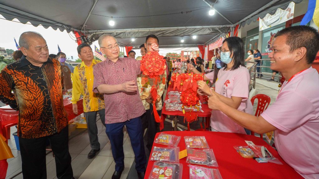 全国华人文化节重头戏之一 “文化村”正式开幕
