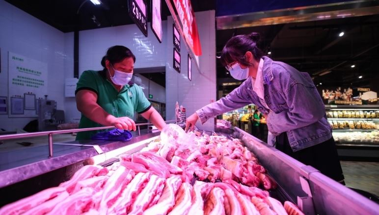保供稳价 中国近日将投放今年第五批中央猪肉储备   