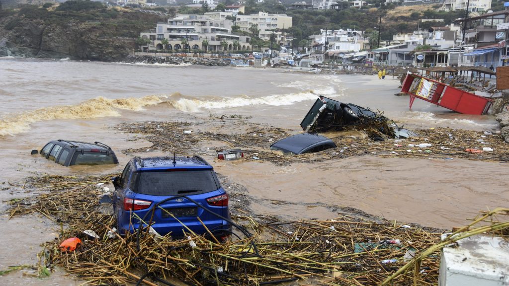 希腊克里特岛暴雨酿灾 造成1死2失踪