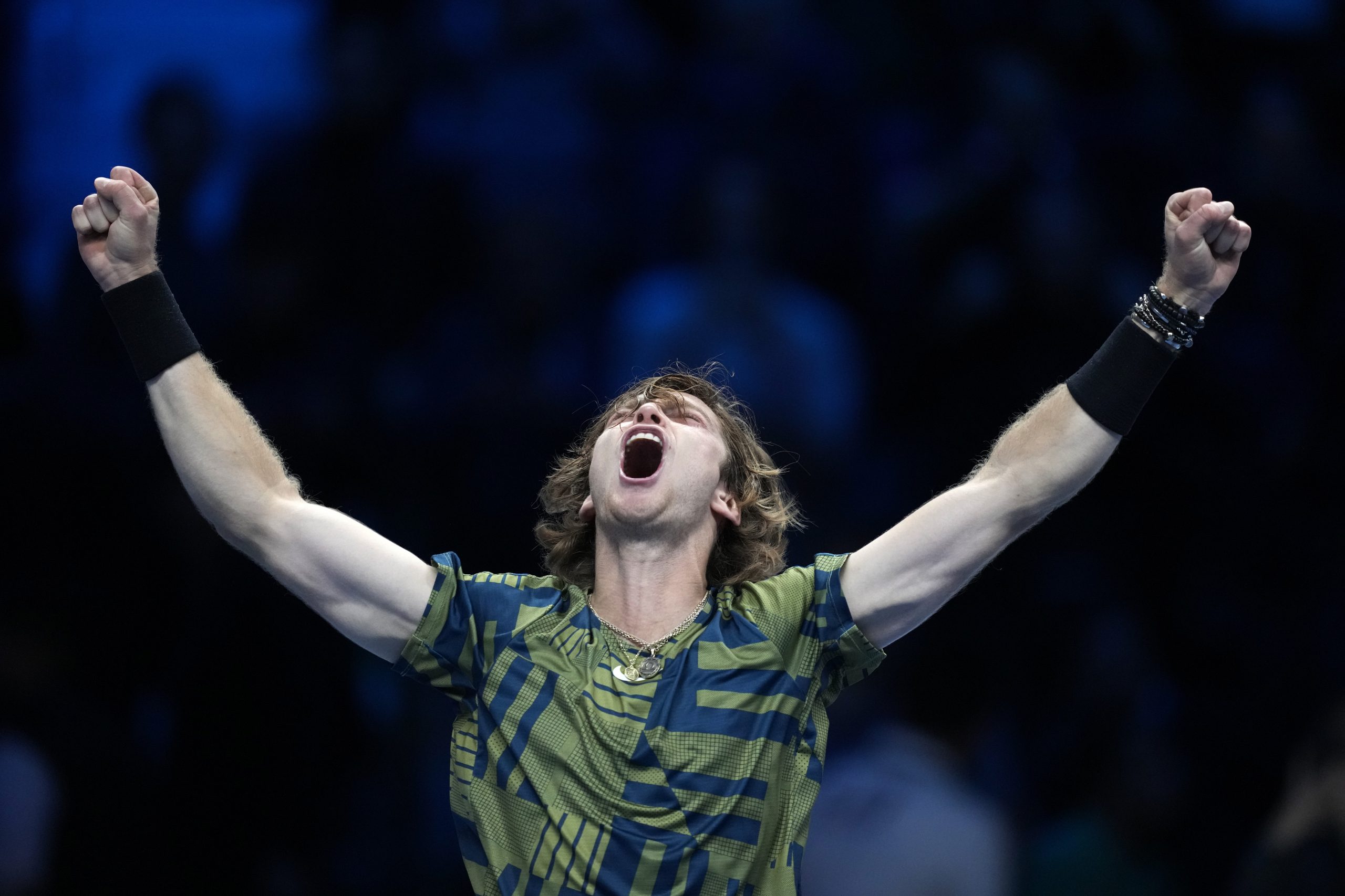 2022年ATP年终总决赛  卢布列夫搭4强末班车