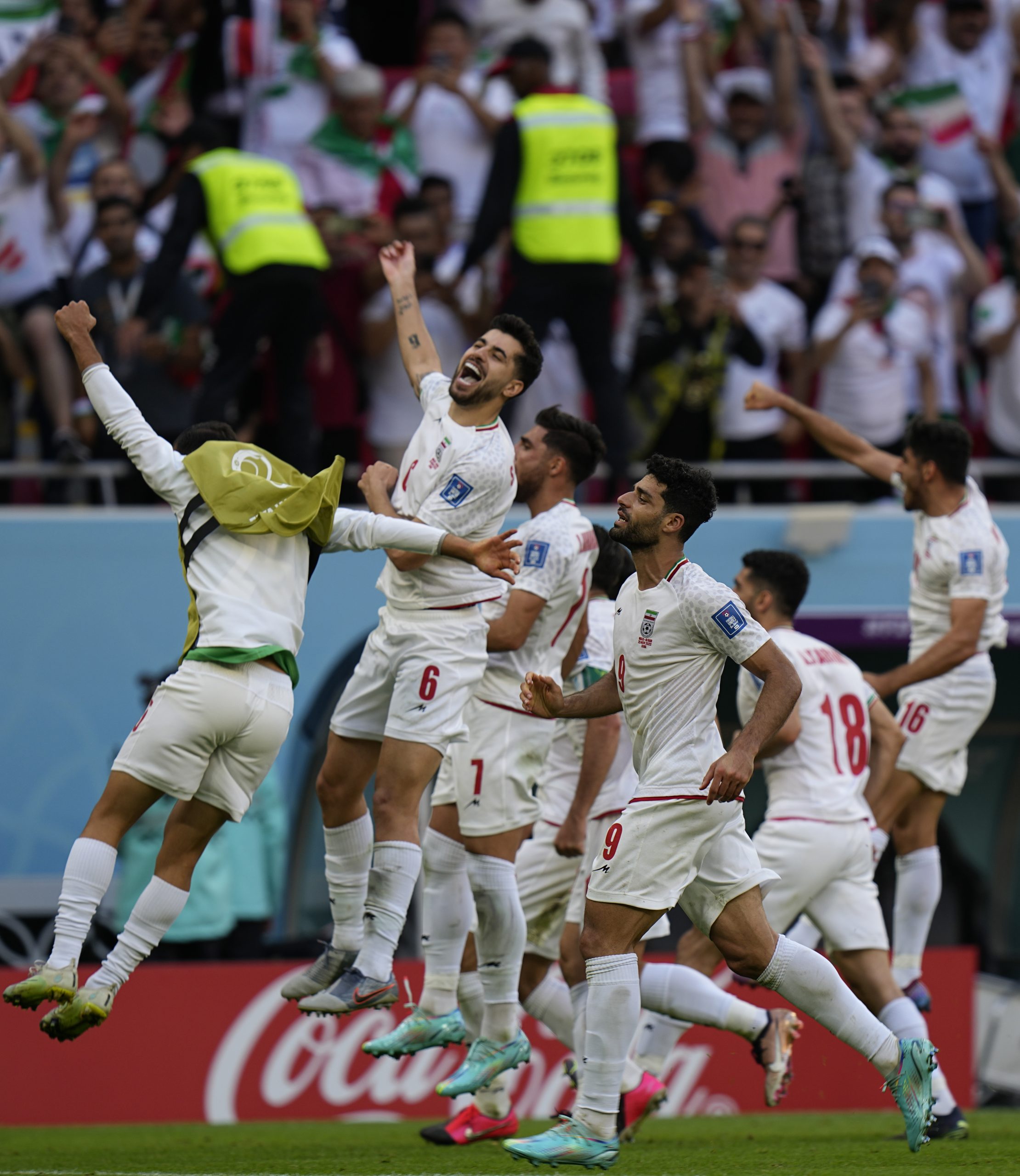 44年来首胜欧洲队  伊朗掌握自己命运