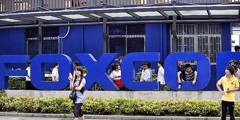 Escape from Foxconn: Workers recount Covid chaos at iPhone factory