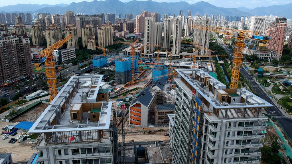 中国推金融16条措施支持房地产市场 分析师称恐治标不治本