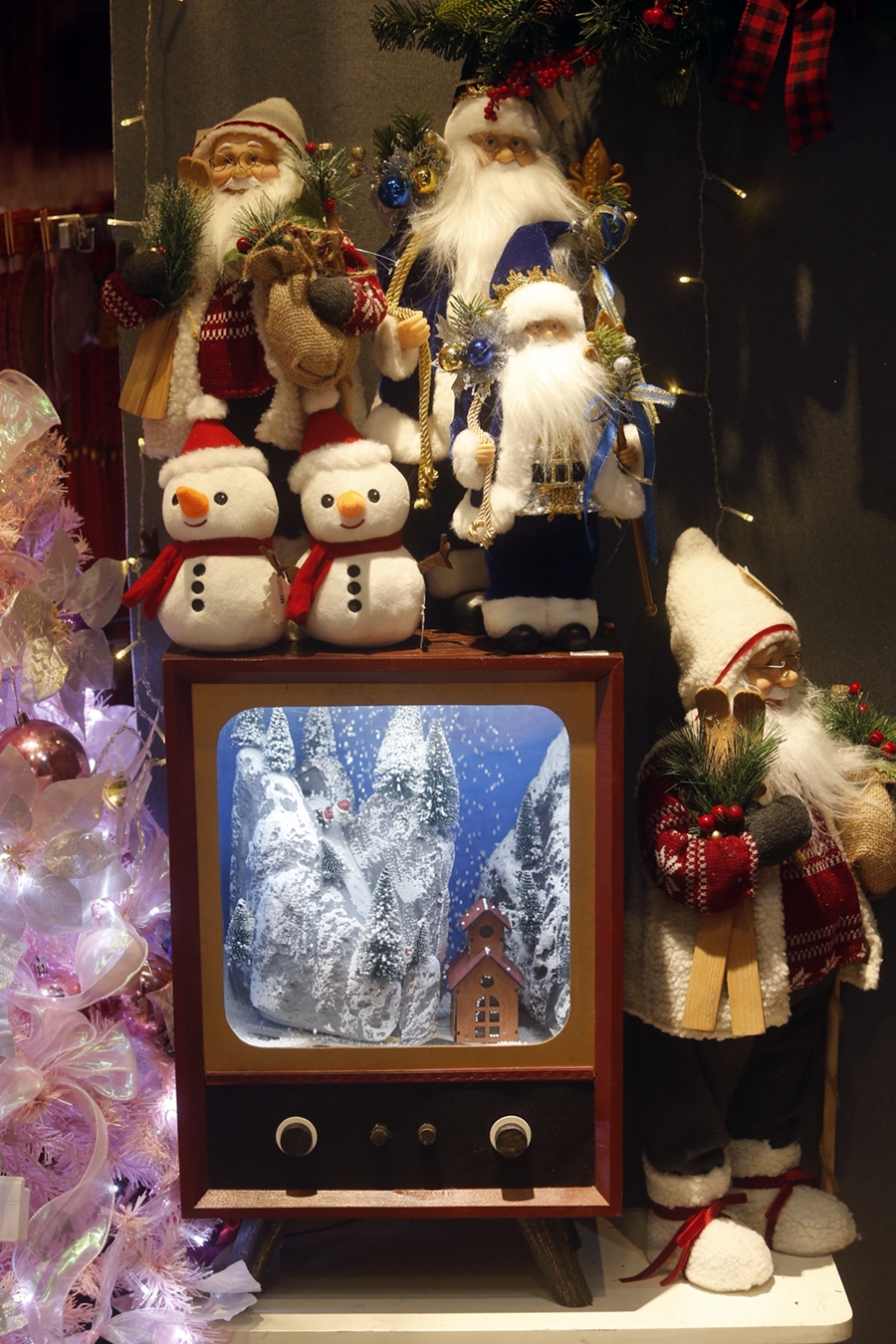大都会 / 圣诞装饰品&农历新年的销售情况