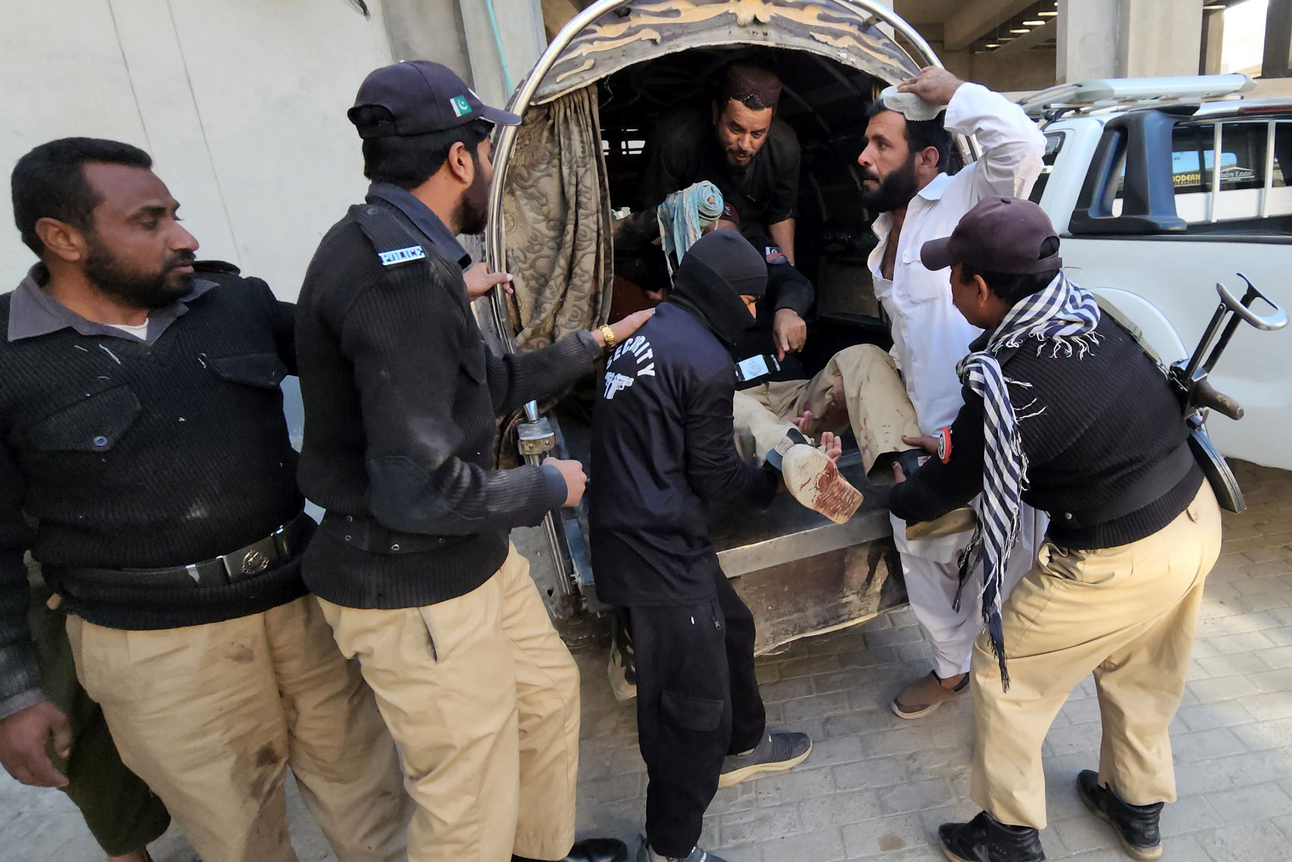 巴基斯坦警察遭恐袭 酿4死24伤