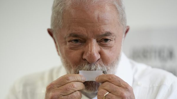 巴西新总统卢拉：首要挑战是抗击饥饿