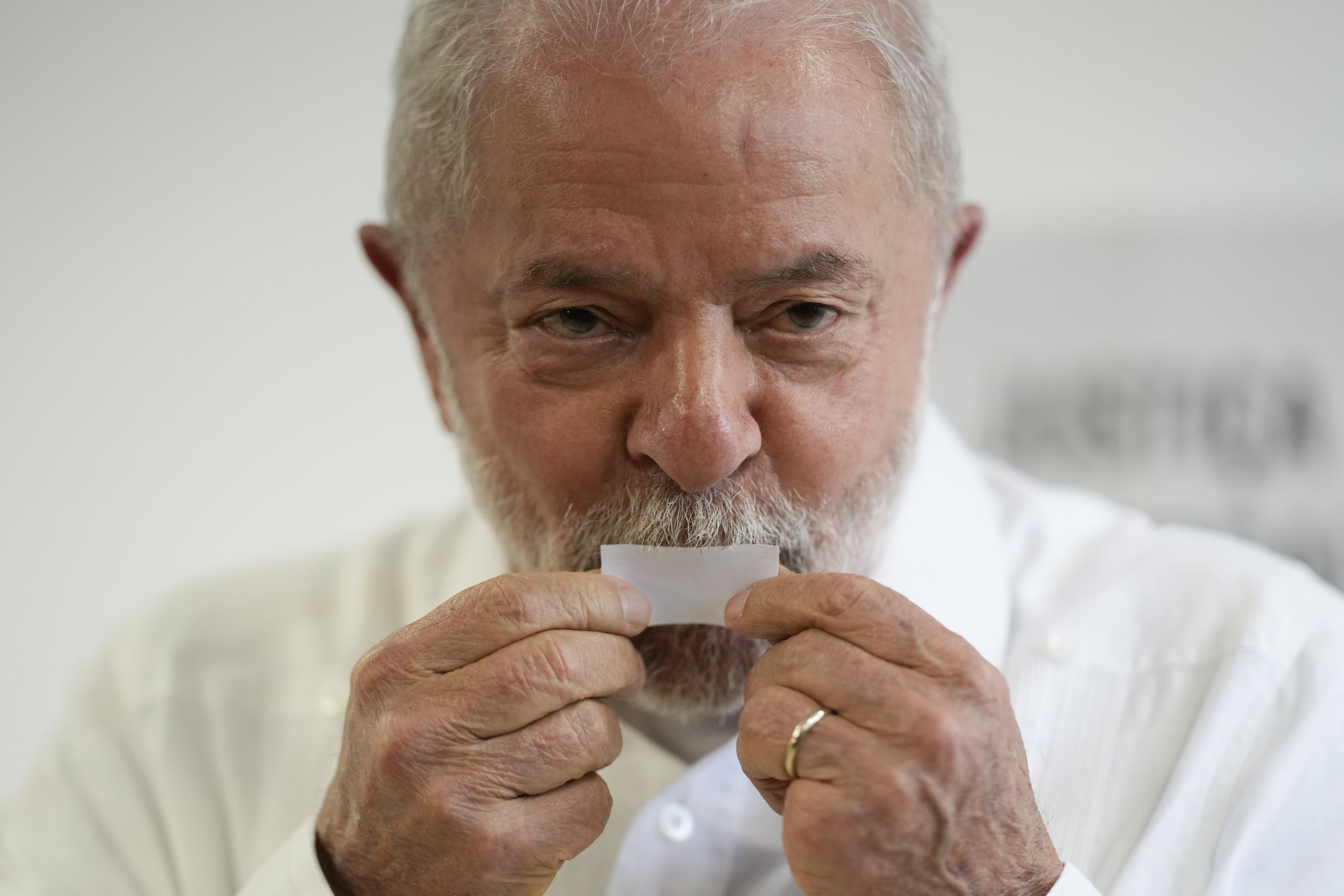 巴西新总统卢拉：首要挑战是抗击饥饿