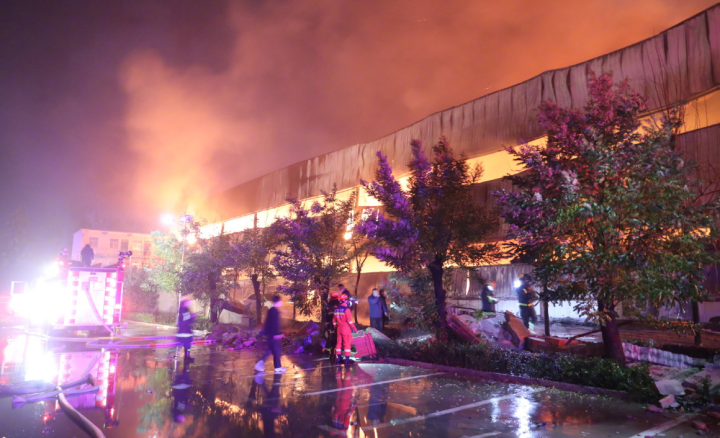 河南厂房火灾已致38死 遇难者多是当地妇女