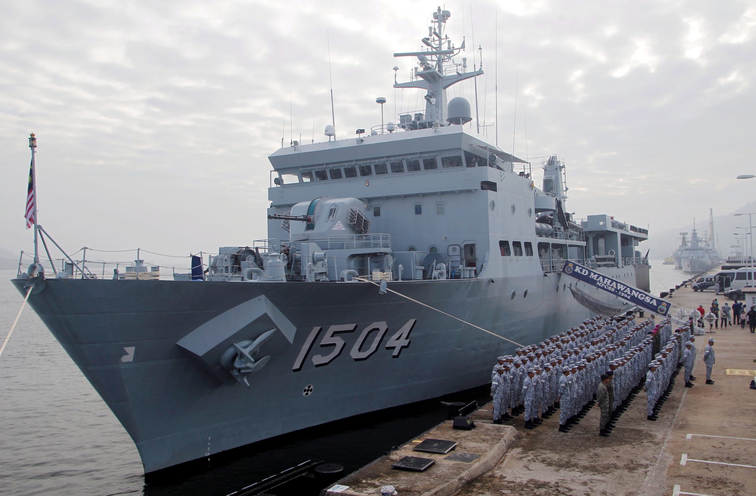 海军将于2024年 增两艘多用途支援舰
