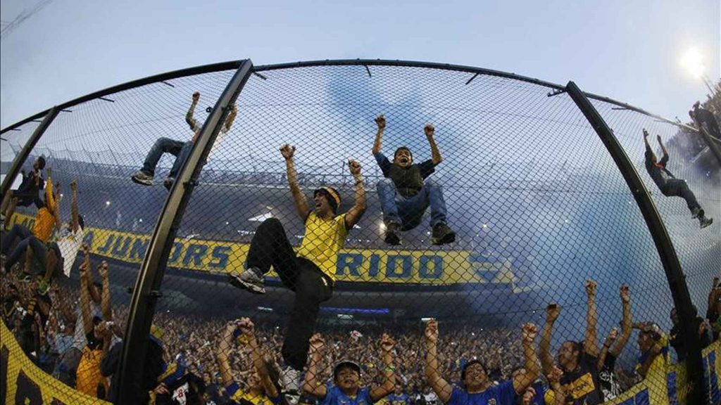 禁6000足球流氓世杯看球  阿根廷：让足球回归和平