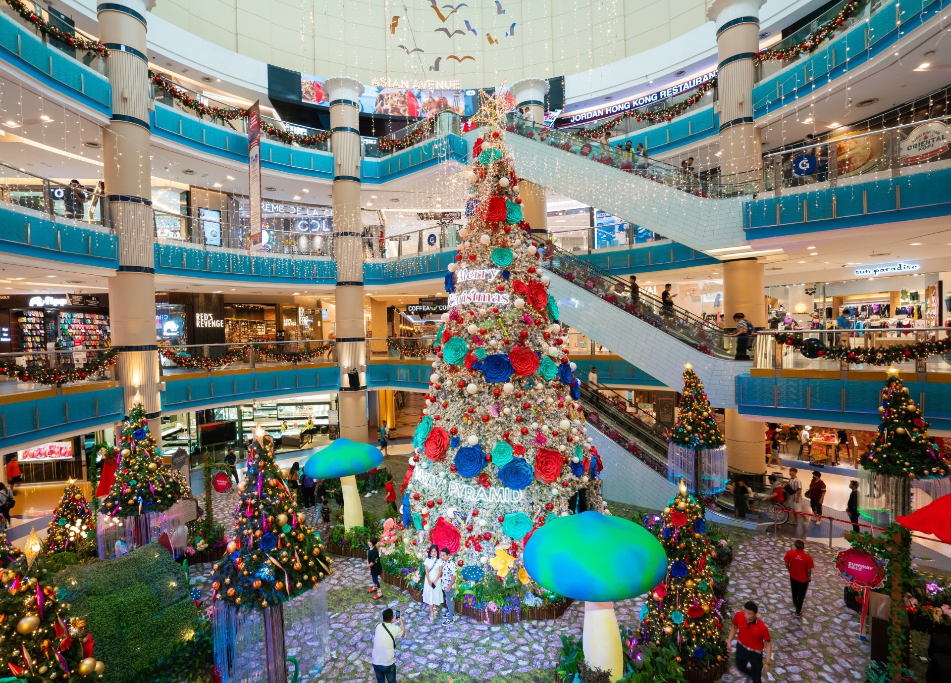 一次看完2022雪隆各大商场的圣诞布置