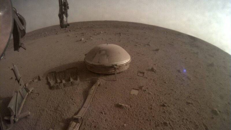 传回火星景色　 “洞察号”写绝笔：这可能是我拍的最后一张照片