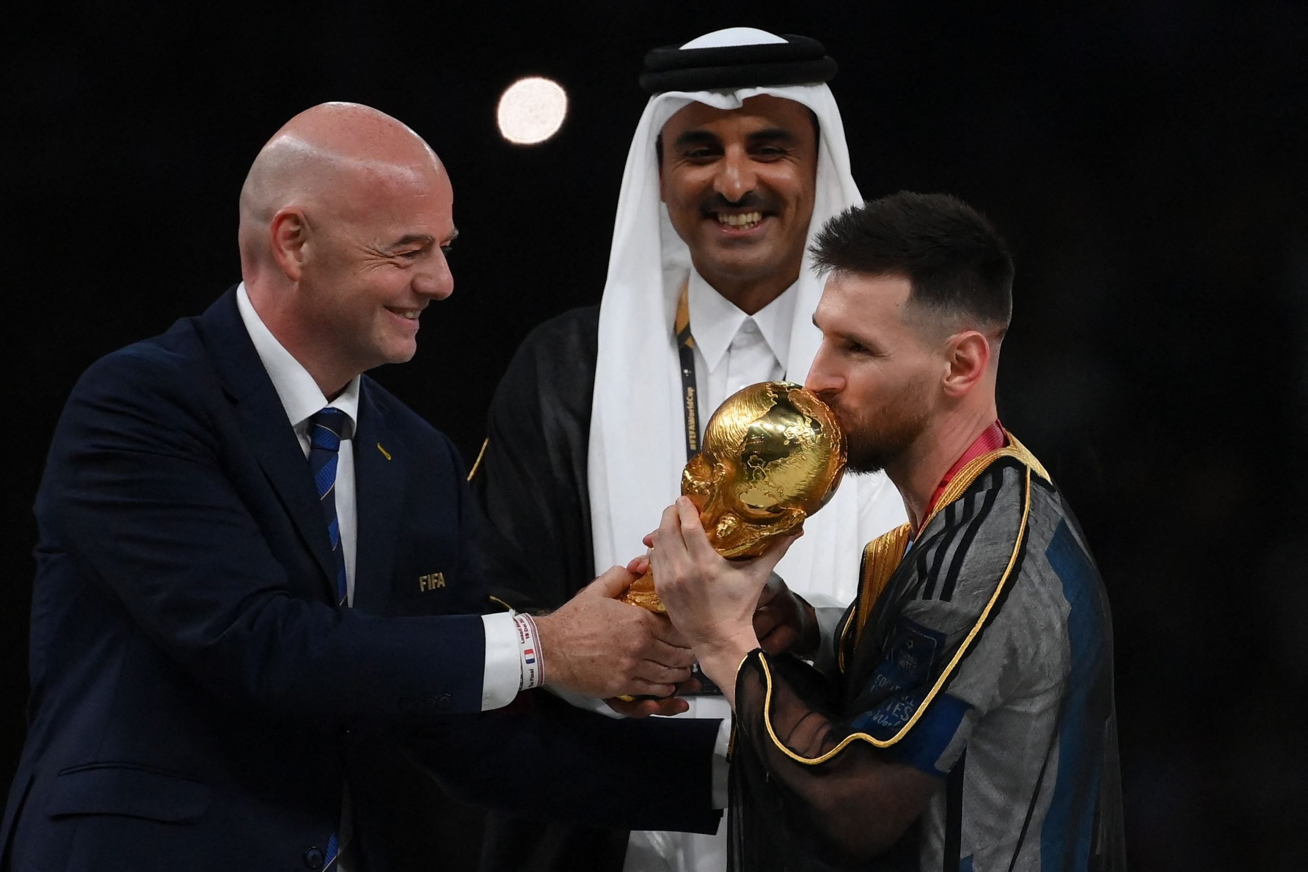 卡塔尔世界杯收获成功  FIFA会长盼3年办一次！