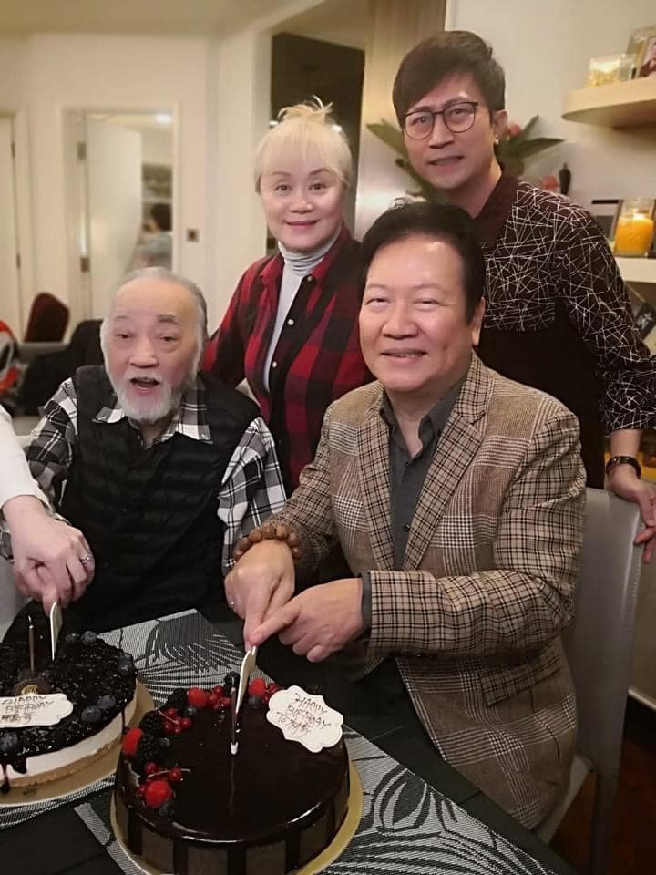 卢海鹏提早庆祝81岁大寿　鬓发斑白依然精灵