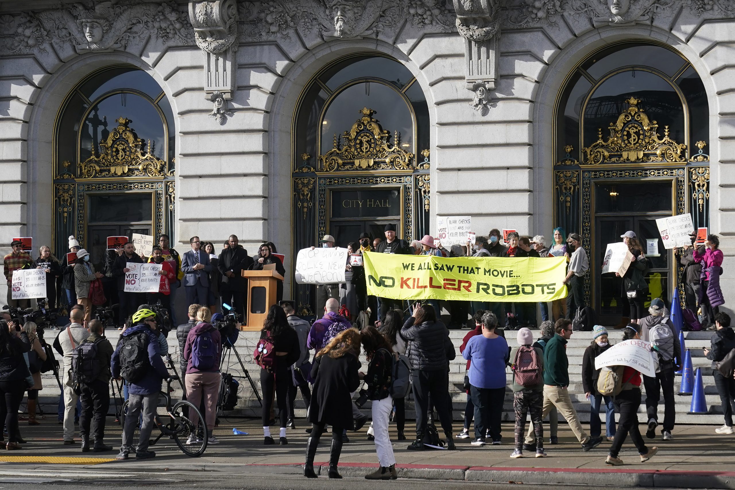 旧金山民众强烈反对 杀人机器人政策叫停