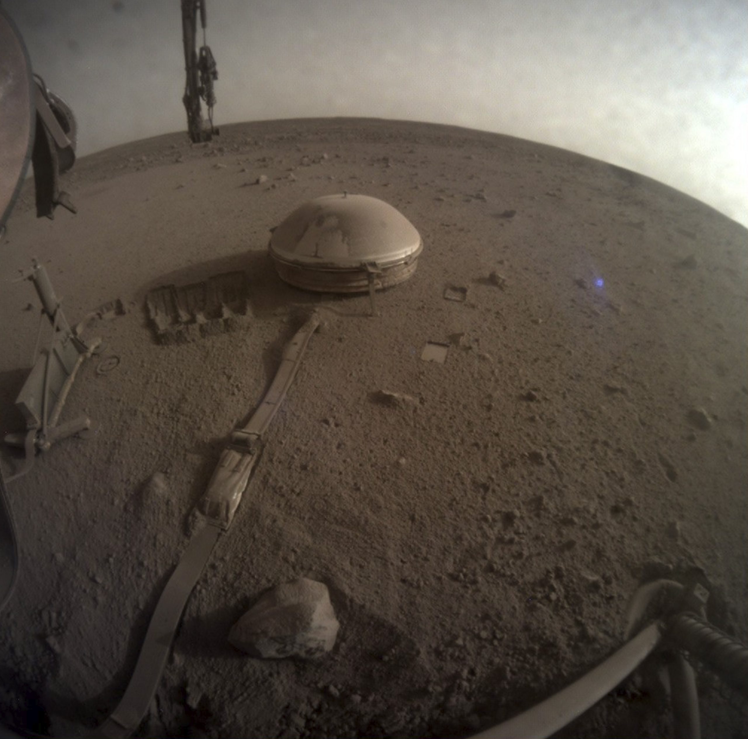 看世界 )美「洞察」号火星探测器任务终结