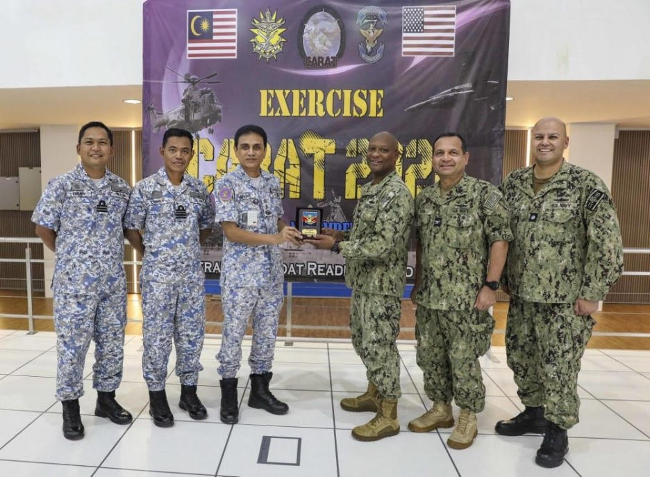 美国和马来西亚国防卫队（ATM）加强海上安全合作，并于11月21日至29日，参加了在关丹举行的海上合作备战与训练（CARAT）。