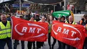 英铁路工会“加码”罢工 恐酿30年来最混乱圣诞假期