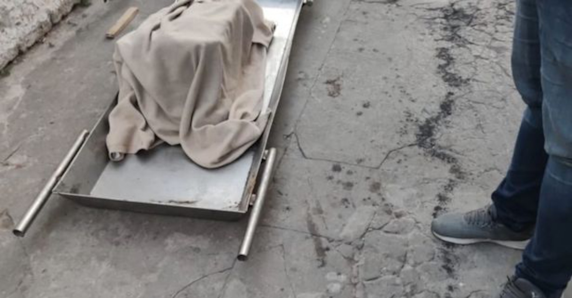阿根廷5歲女童被「水泥封屍」當床頭櫃　母被捕
