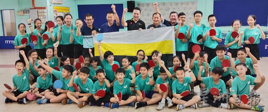 霹：版六边头／霹雳乒总派出60名球员 参加全国青苗和少年乒乓赛