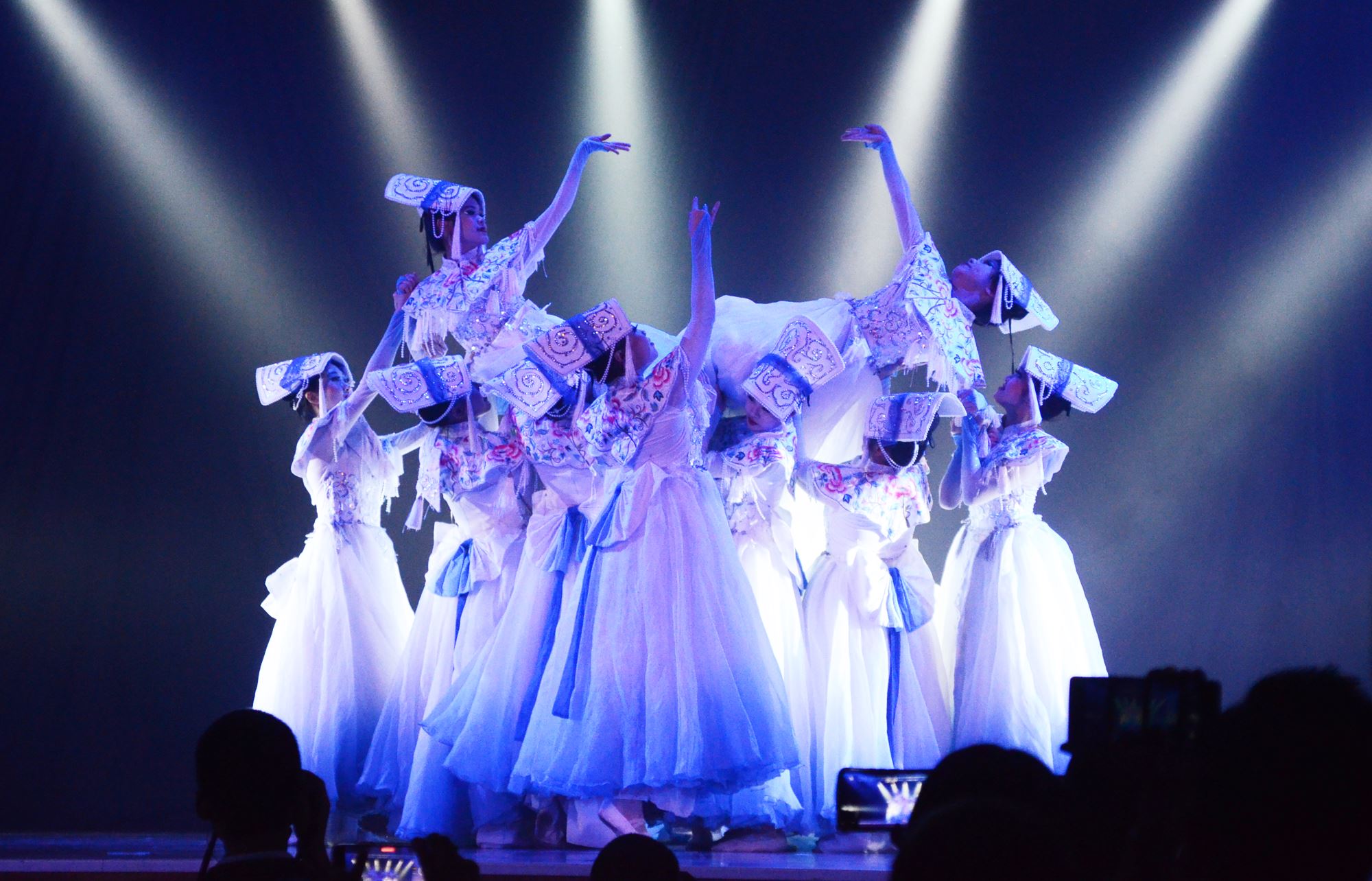 （大北马）日新中学舞蹈团“舞华似锦”首届舞蹈大汇演圆满举行