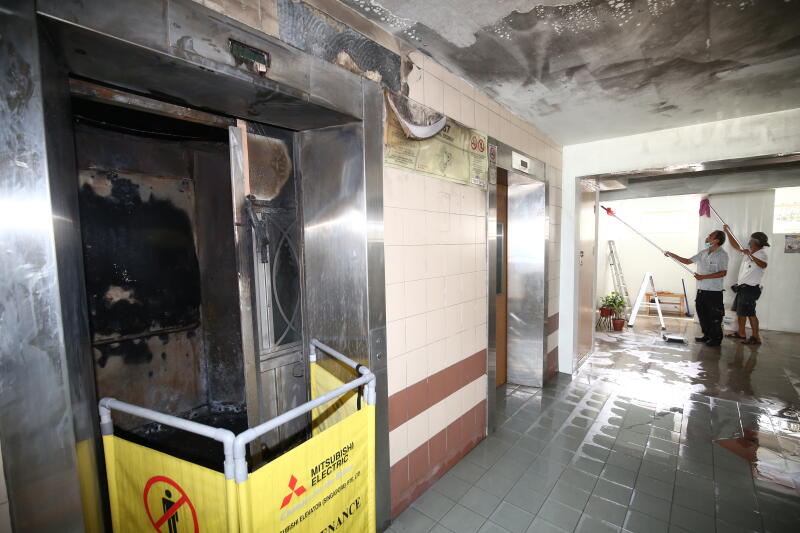  （已签发）柔：狮城二三事：个人代步工具送餐员95%烧伤不治 电梯内爆炸夺命