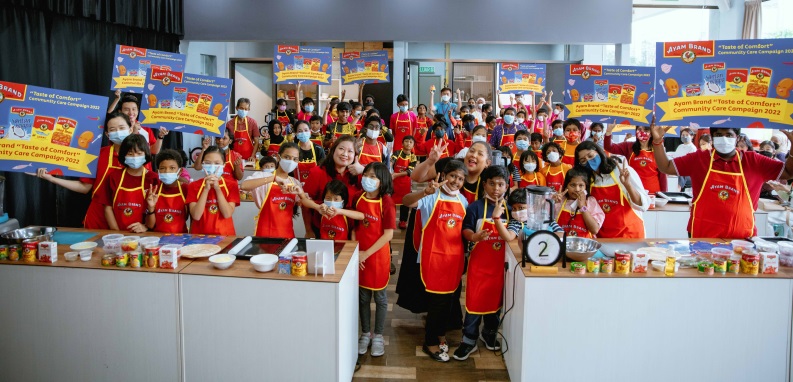 Ayam Brand 欢庆130周年回馈社会 与名厨联手教导弱势孩童烹煮营养佳肴