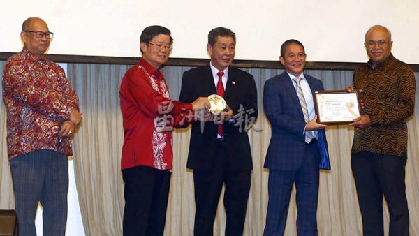 槟城百年遗产卓越奖 112组织单位获表扬