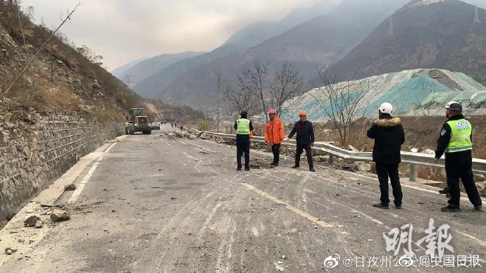 四川泸定5.6级地震无伤亡报告  对外中断道路恢复开通