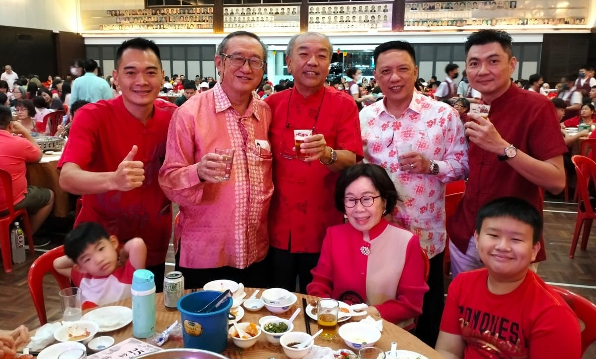 大都会：巴生滨海潮州会馆除夕夜团圆饭