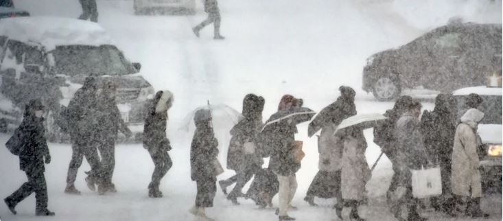 头，配多图)亚洲各地迎强寒流 阿富汗104人死